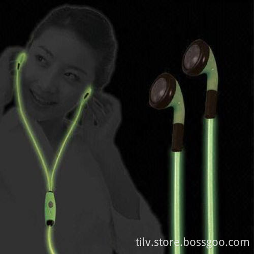 3.5mm Wired Stereo Earphone, Cable Can Flash Light with Music Rhythm